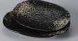 Тарелка овальная (Из серии Чёрная керамика с бронзовыми каплями)
